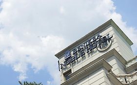 豪门酒店